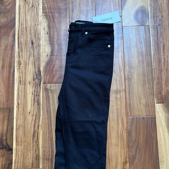 Thakoon | Classic Cropped Jean - Black - Picture 9 of 9
